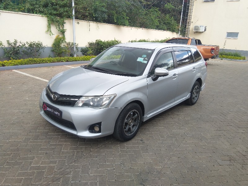 2012 Toyota Fielder