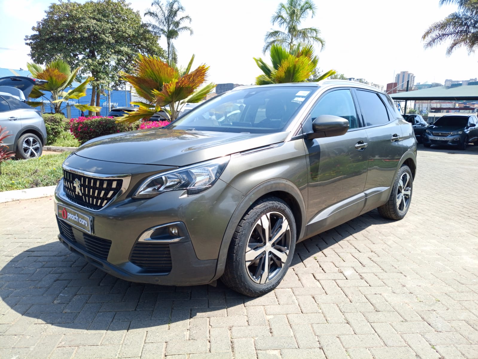2019 PEUGEOT 3008 - Peach Cars