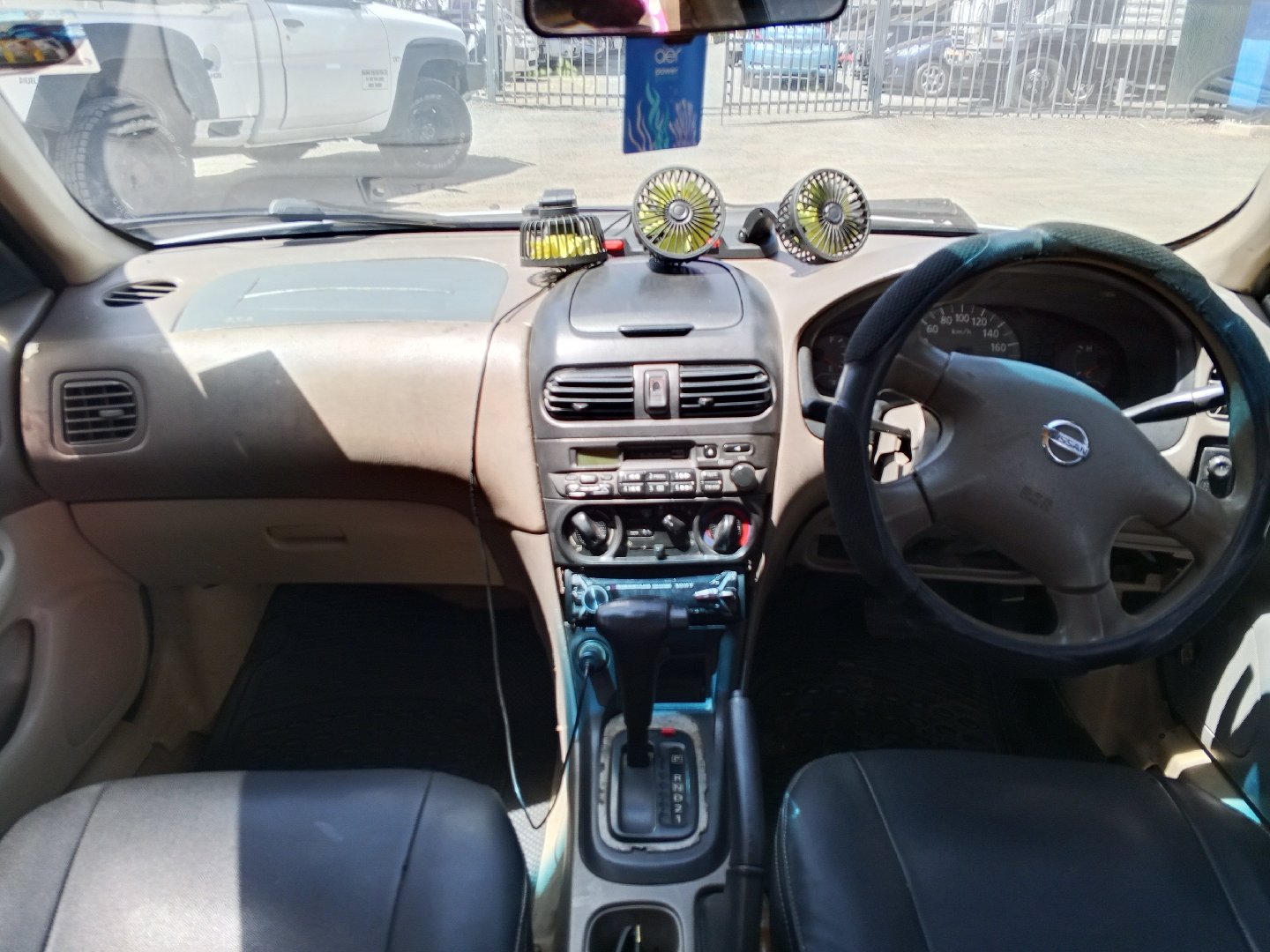 2004 NISSAN sunny - Peach Cars
