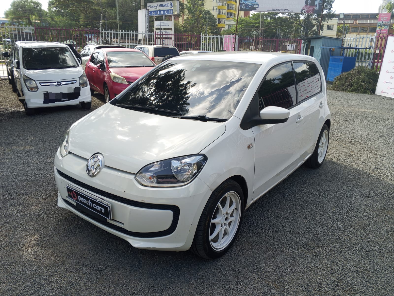 Pearch Cars Image 1 of 5