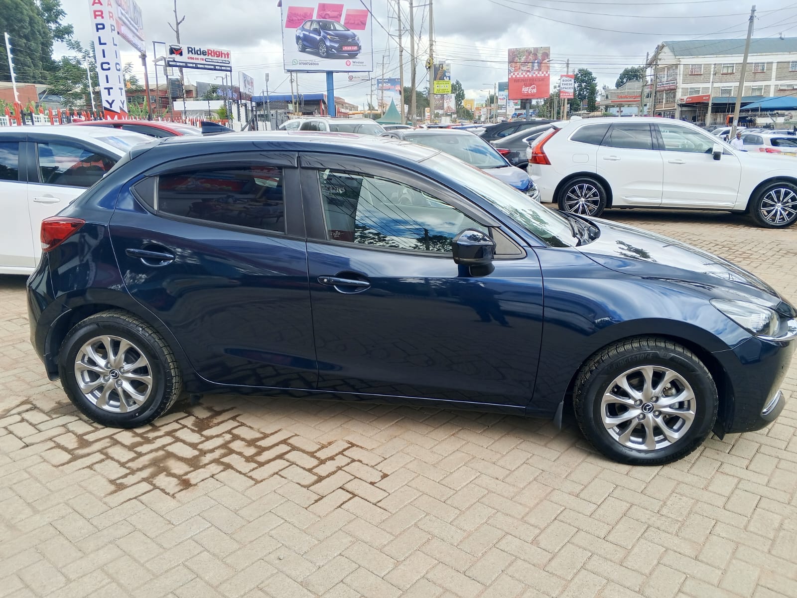 2019 MAZDA 2 - Peach Cars
